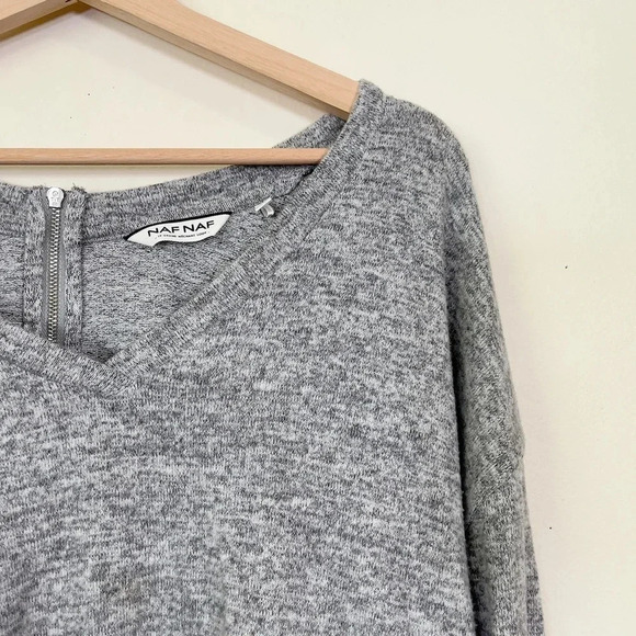 NAF NAF | V-NECK TOP - Picture 5 of 13